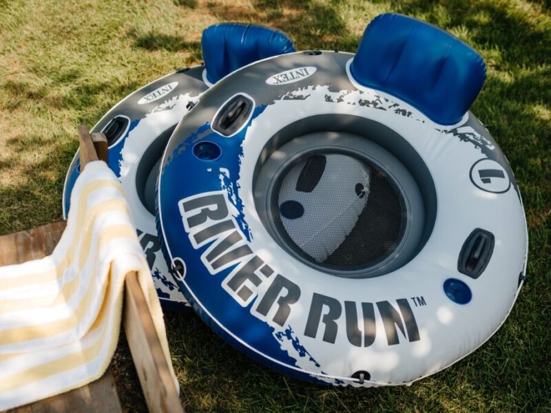 zinflatable rafts